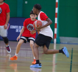 770FB7CB-7022-4600-AE4E-49B98D4CFF6C