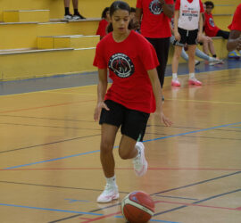 92DAFF93-2E4C-4A3B-9CEF-DE02BEC876D9