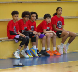 AEEAF9B6-7DDD-4C58-8DAA-7A25E08399B9